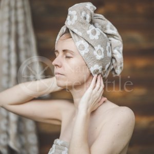 Half-linen hair towel (Gėlės)